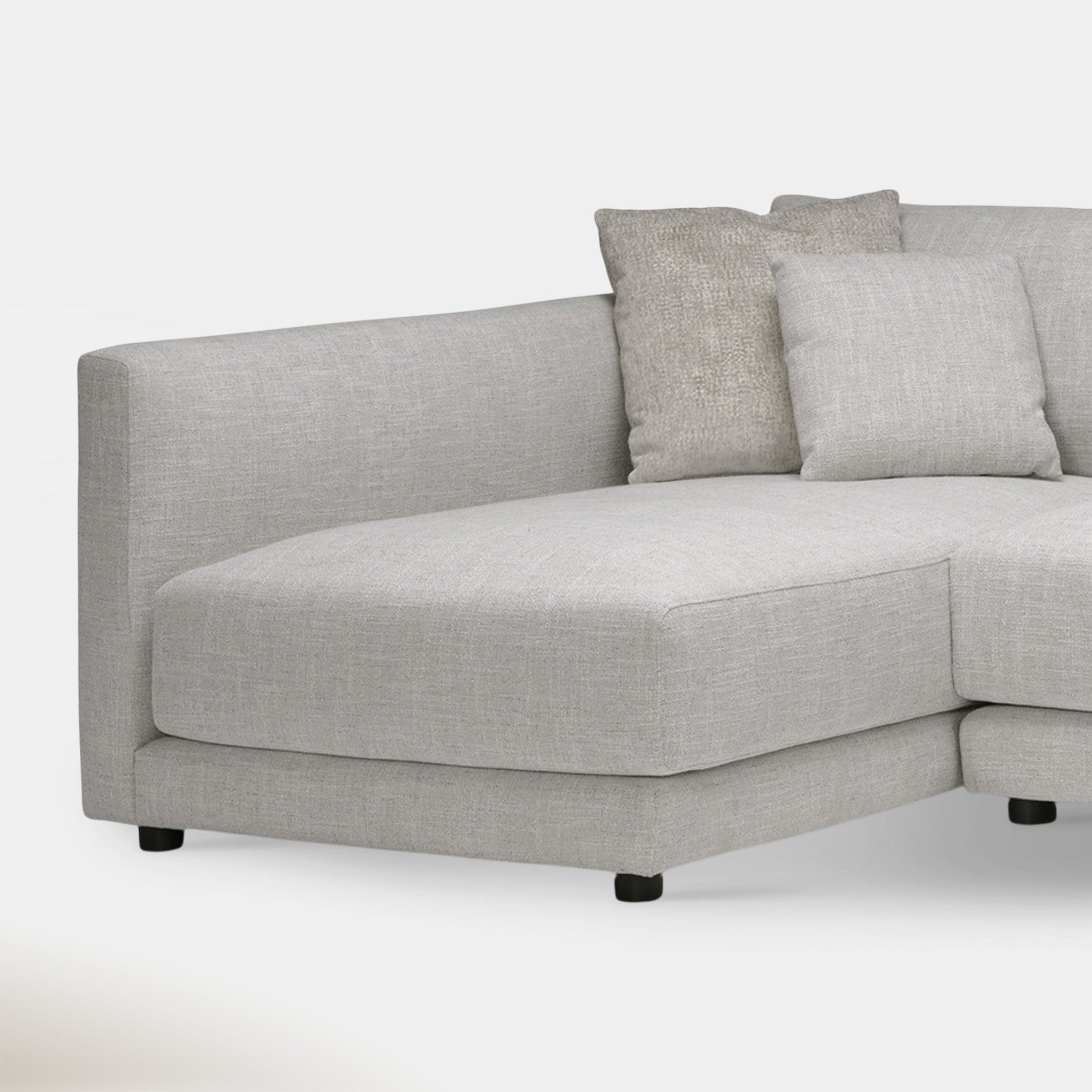 Arlo Sectional