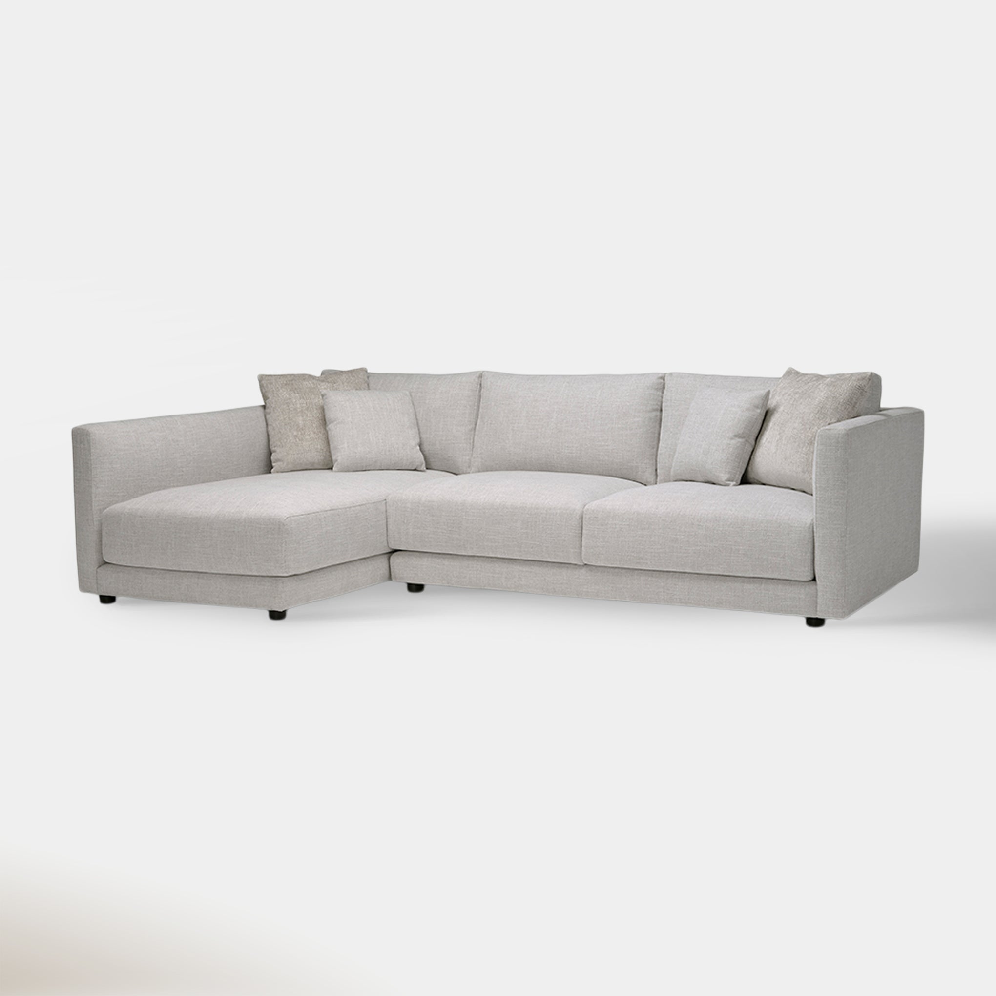 Arlo Sectional