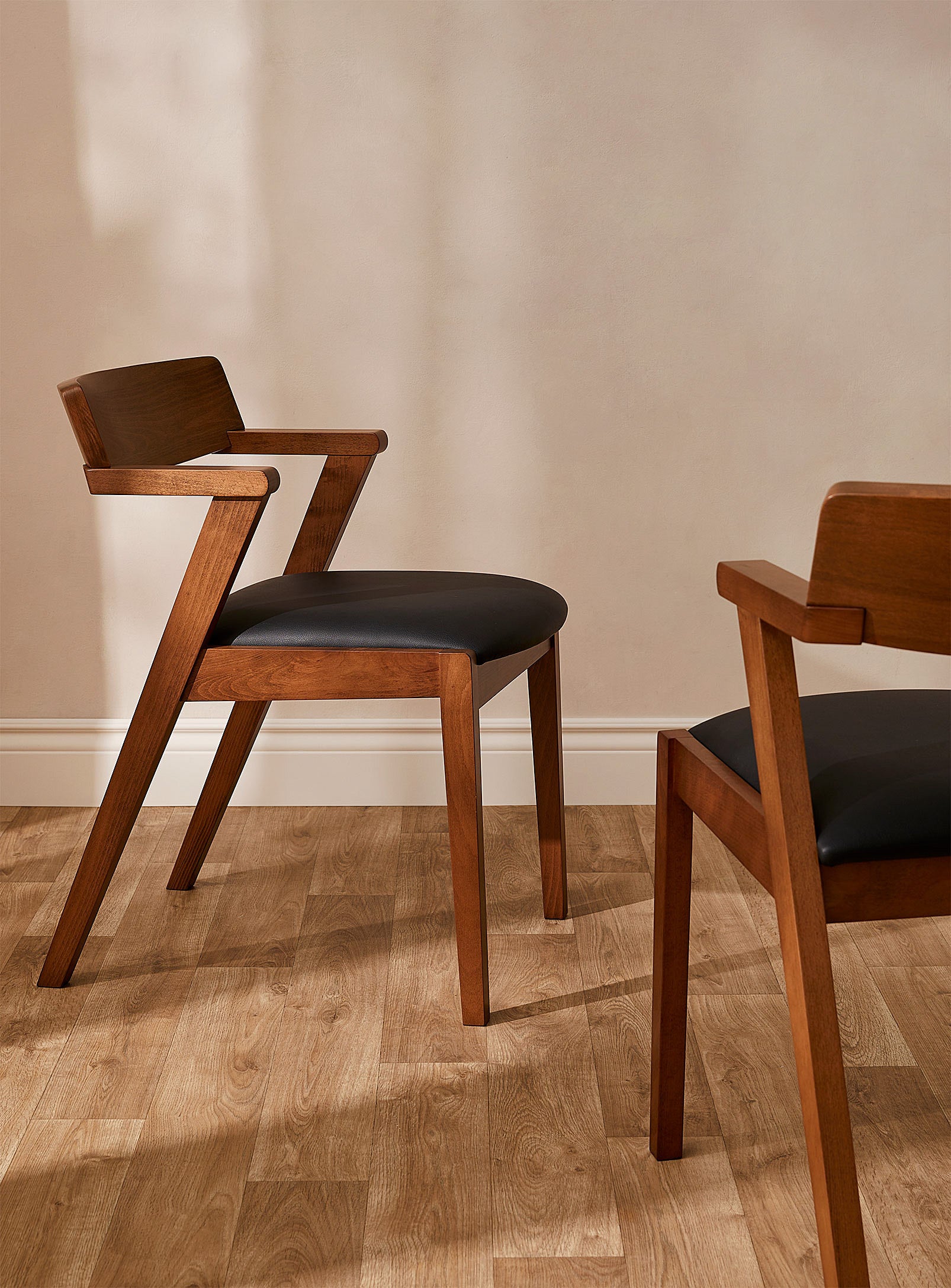 Zola Dining Chair - Walnut & Black | Hoft Home