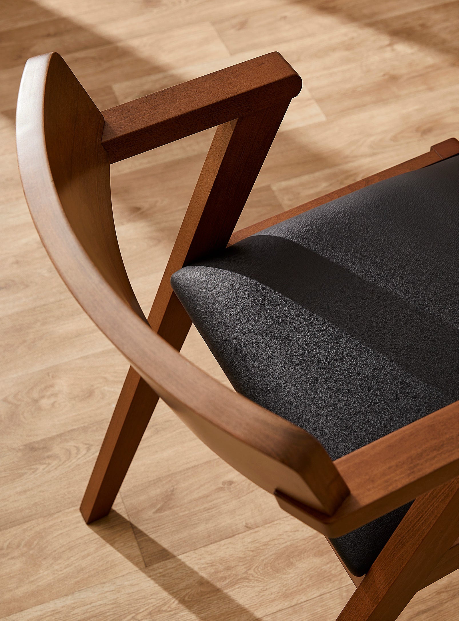 Zola Dining Chair - Walnut & Black | Hoft Home